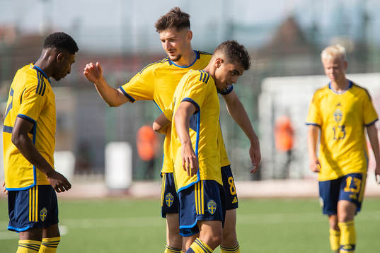 Joe Mendes, Armin Gigovic and Yasin Ayari of Sweden