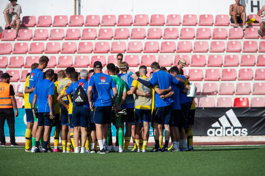 Players of Sweden celebrate