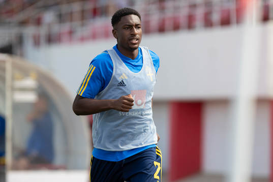 Joe Mendes of Sweden