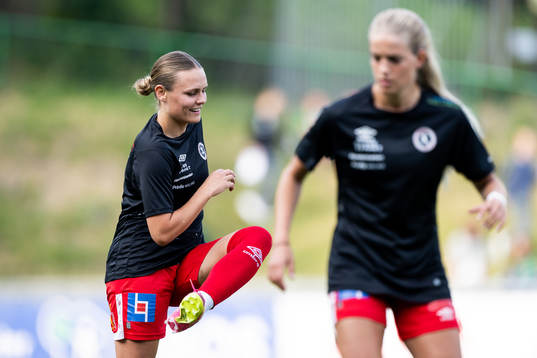 Örebros Maja Bodin värmer upp