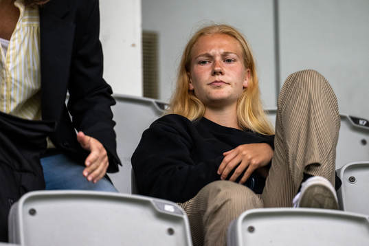 FC Rosengårds Sofie Bredgaard på läktaren