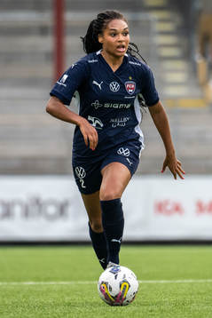 FC Rosengårds Isabella Obaze