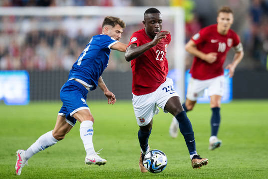 Marinos Tzionis of Cyprus and Brice Wembangomo of Norway