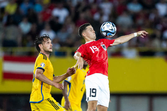 Albin Ekdal of Sweden and Christoph Baumgartner of Austria