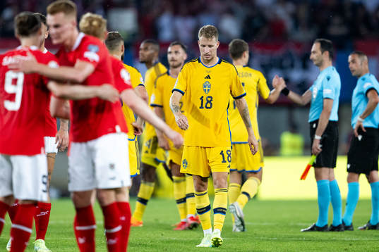 Samuel Gustafson of Sweden looks dejected
