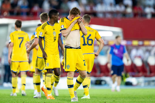 Dejan Kulusevski of Sweden looks dejected