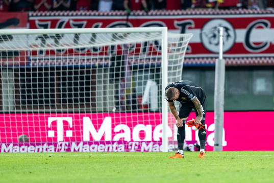 Goalkeeper Robin Olsen of Sweden looks dejected