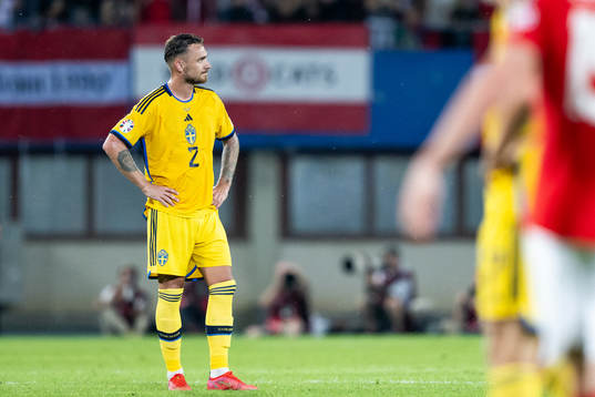 Linus Wahlqvist Egnell of Sweden looks dejected