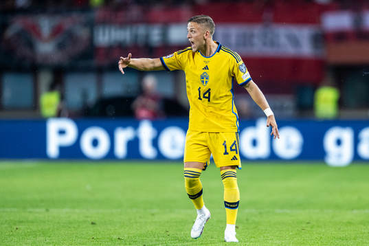 Jesper Karlsson of Sweden