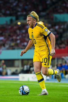 Emil Forsberg of Sweden