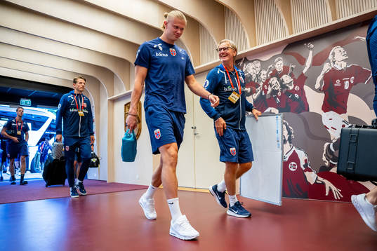 Erling Braut Haaland and Kent Bergersen, assistant coach of