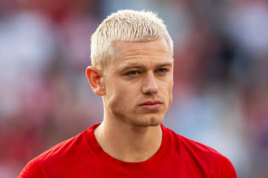Julian Ryerson of Norway line up