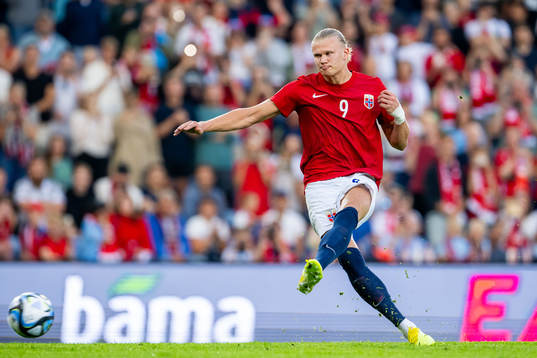 Erling Braut Haaland of Norway scores the 2-0 goal