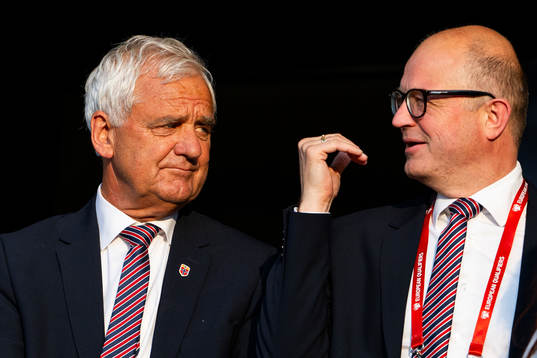Arne Larsen Økland and Karl-Petter Løken, general