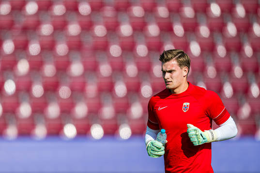 Mads Hedenstad Christiansen of Norway warms up