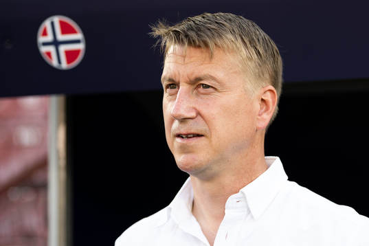 Head coach Leif Gunnar Smerud of Norway