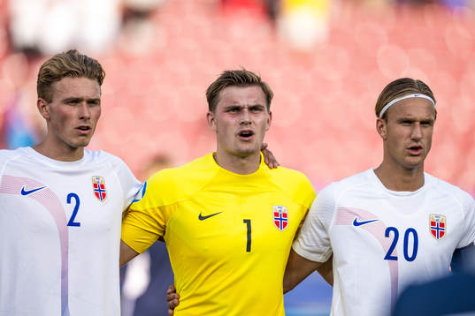 Sebastian Söraas Sebulonsen, goalkeeper Mads Hedenstad