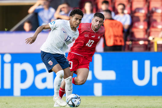 Antonio Nusa of Norway and Kastroit Imeri of Switzerland