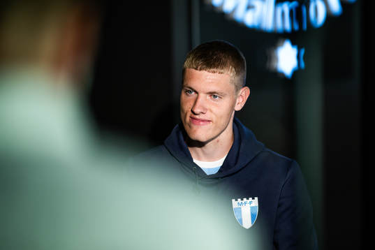Malmö FF presenterar Sebastian Jörgensen som ny spelare
