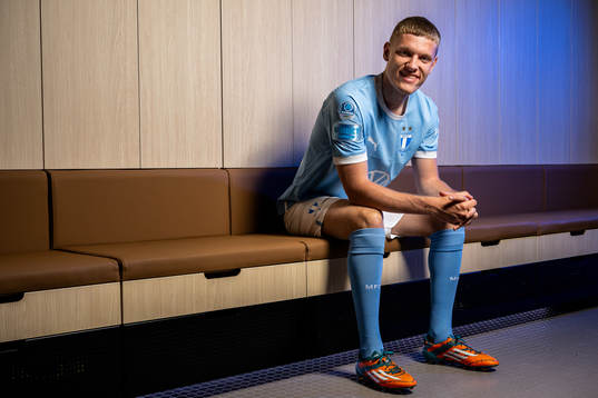 Malmö FF presenterar Sebastian Jörgensen som ny spelare