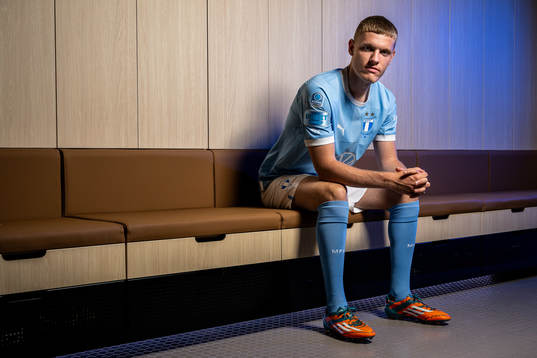 Malmö FF presenterar Sebastian Jörgensen som ny spelare