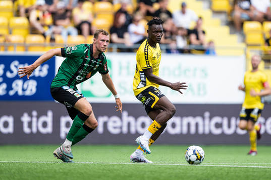 Varbergs Niklas Dahlström och Elfsborgs Jalal Abdullah