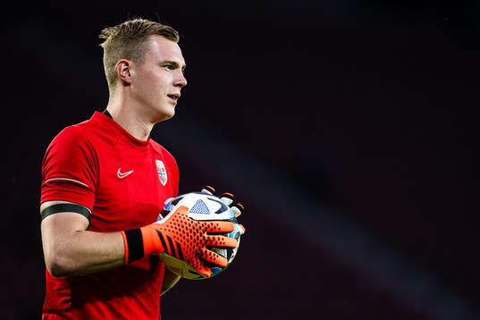 Kristoffer Klaesson of Norway warms up