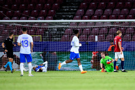 Michael Olise of France and Kristoffer Klaesson of Norway