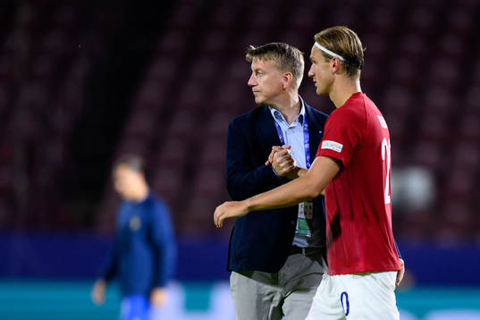 Leif Gunnar Smerud, head coach, and Erik Botheim of Norway