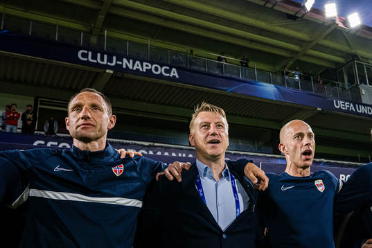 Terje Skjeldestad, assistant coach, Leif Gunnar Smerud,