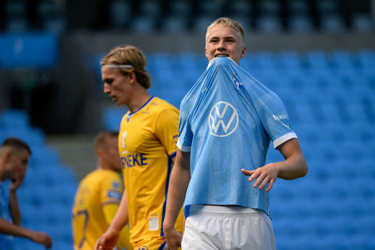 Malmö FFs Daniel Tristan Gudjohnsen deppar