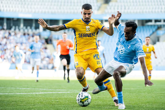 IFK Göteborgs Alai Hussain Ghasem och Malmö FFs Taha Ali