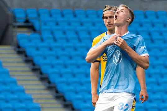 Malmö FFs Daniel Tristan Gudjohnsen deppar