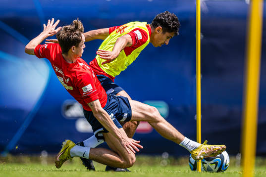 Håkon Evjen and Osame Sahraoui of the Norwegian under-21