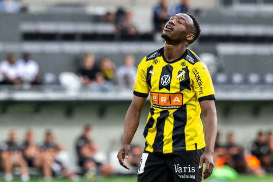 Häckens Benie Adama Traore deppar