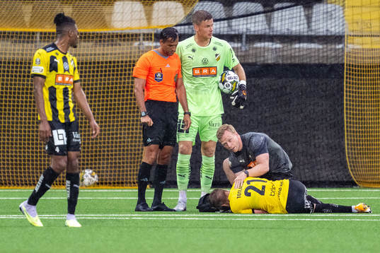 Häckens Tomas Olai Totland får vård