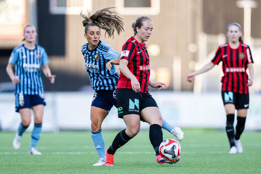 Djurgårdens Tilde Lindwall och Brommapojkarnas Alice