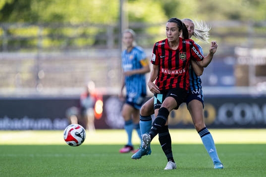 Brommapojkarnas Fanny Hjelm Rönnlund och Djurgårdens