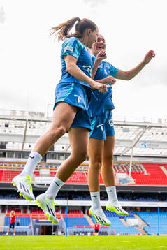 Guro Reiten and Vilde Bøe Risa of the Norwegian women's