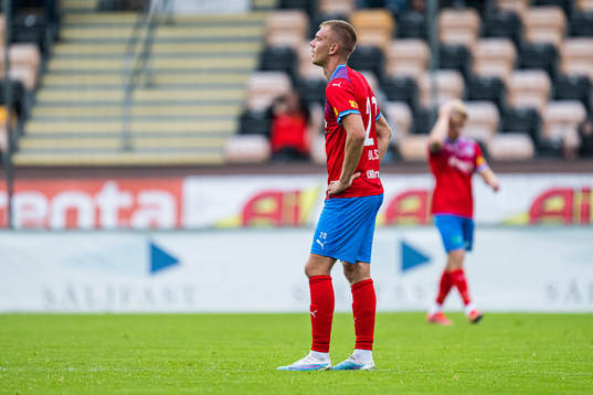 Helsingborgs Dennis Olsson deppar