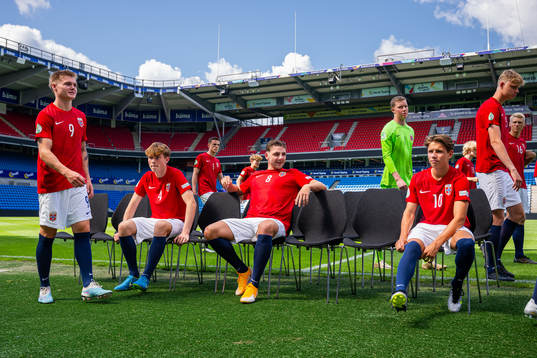 Erik Flataker, Nikolai Hopland, Niklas Ødegård, Oliver