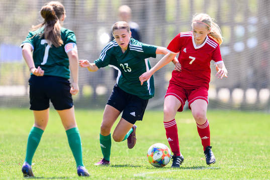 Emma Sundvall och Ebba Karlsèn