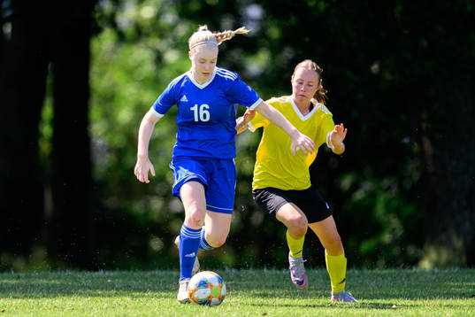Lia Törnström och Alva Bentérus Käcker