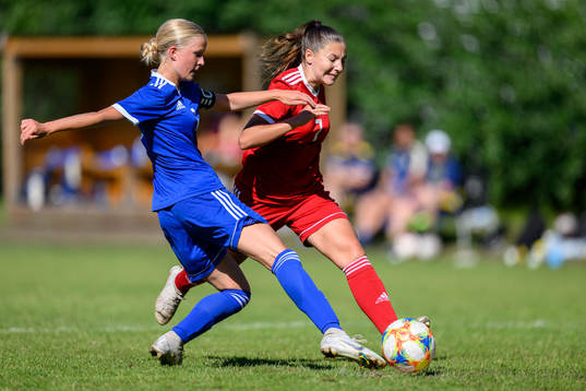 Rebecca Jakobsson och Mollie Deak Forsman