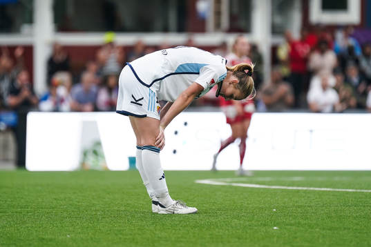 Djurgårdens Kamilla Lilhammer Karlsen deppar