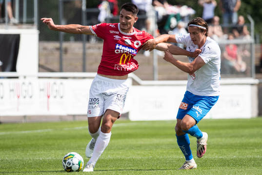 Degerfors Seid Korac och Värnamos Simon Thern