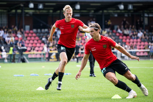 Brommapojkarnas Torbjörn Lysaker Heggem och Kevin Ackermann