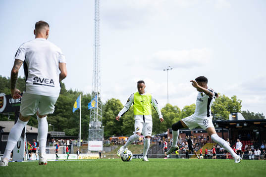 AIKs Bilal Hussein och Rui Modesto