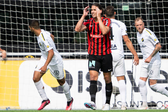 Brommapojkarnas Nikola Vasic deppar