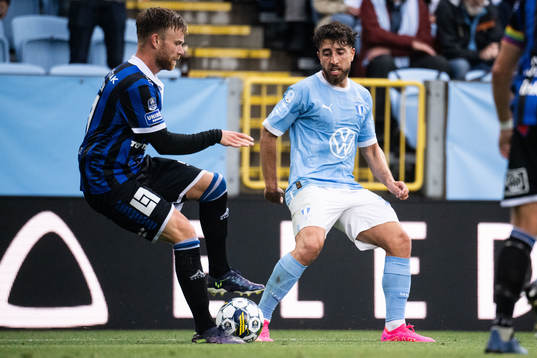 Sirius Dennis Widgren och Malmö FFs Moustafa Zeidan